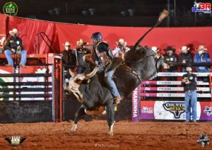 EKIP ROZETA REALIZOU COMPETIÇÃO NA EDIÇÃO ESPECIAL DO RODEIO EXPOMARQUES 2021